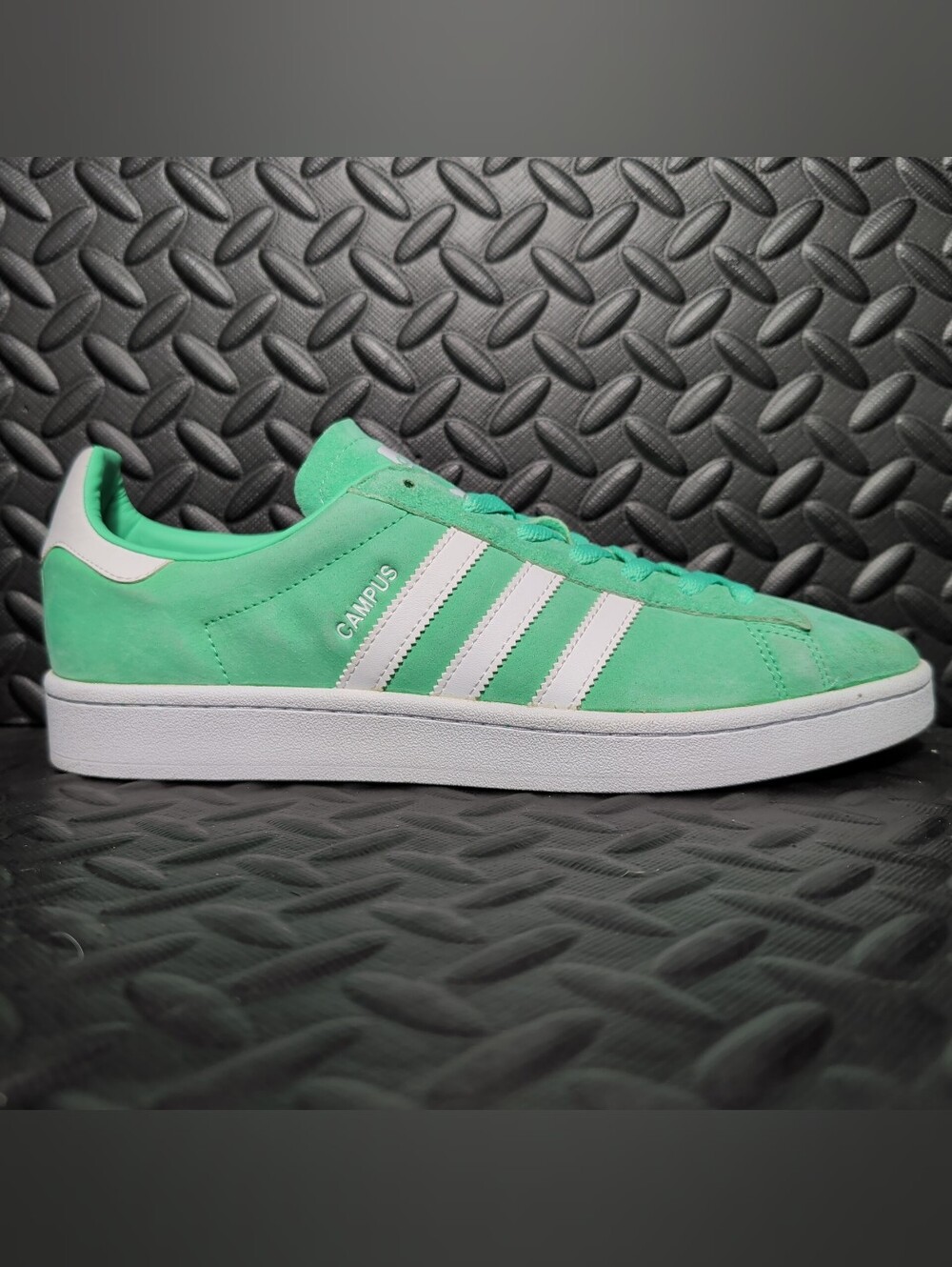 Adidas Campus 'Green Glow' size 12 BZ0076